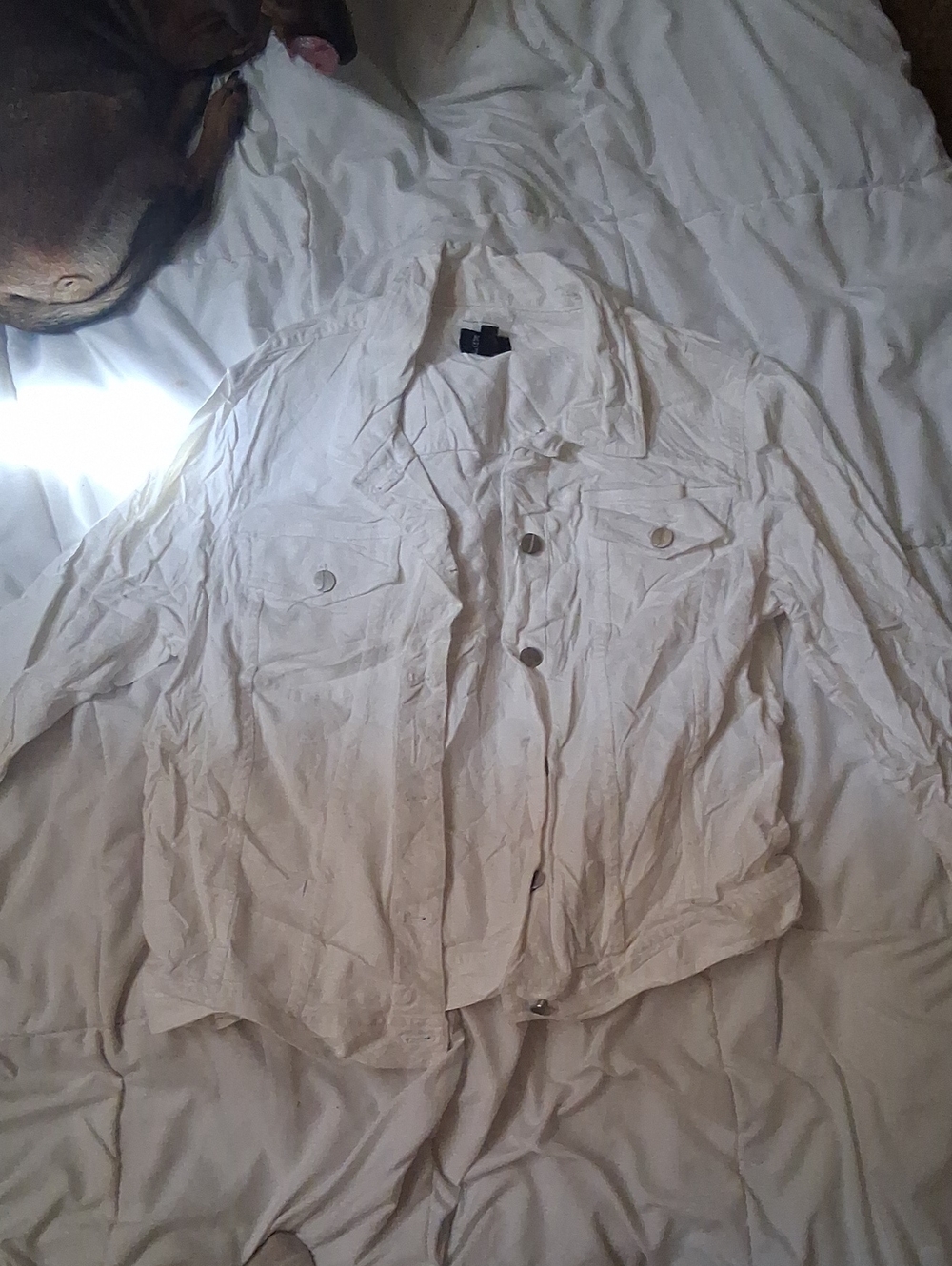 Ladies White Casual Button-Up Jacket